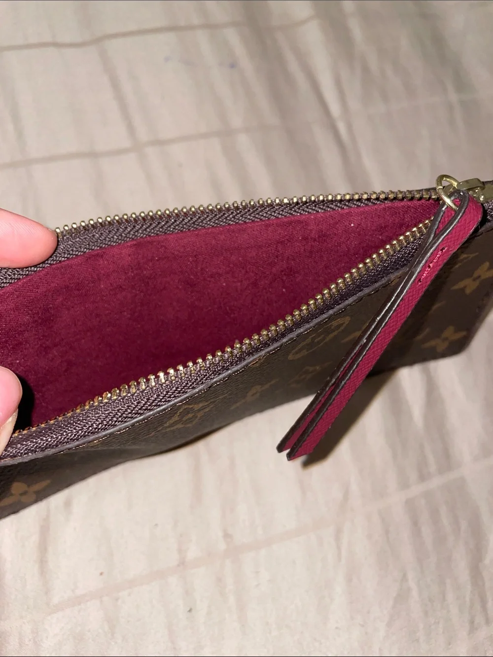 Louis Vuitton Monogram Canvas Pouch / wallet